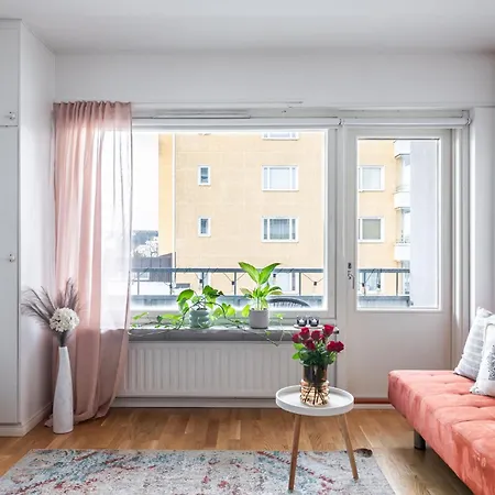Modern & With Balcony * Lahti