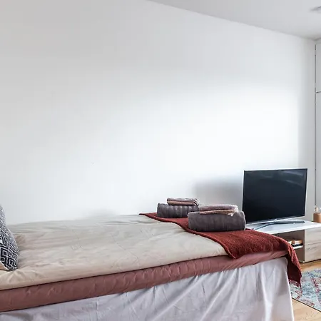 Modern & With Balcony *