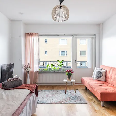 Modern & With Balcony * Lahti